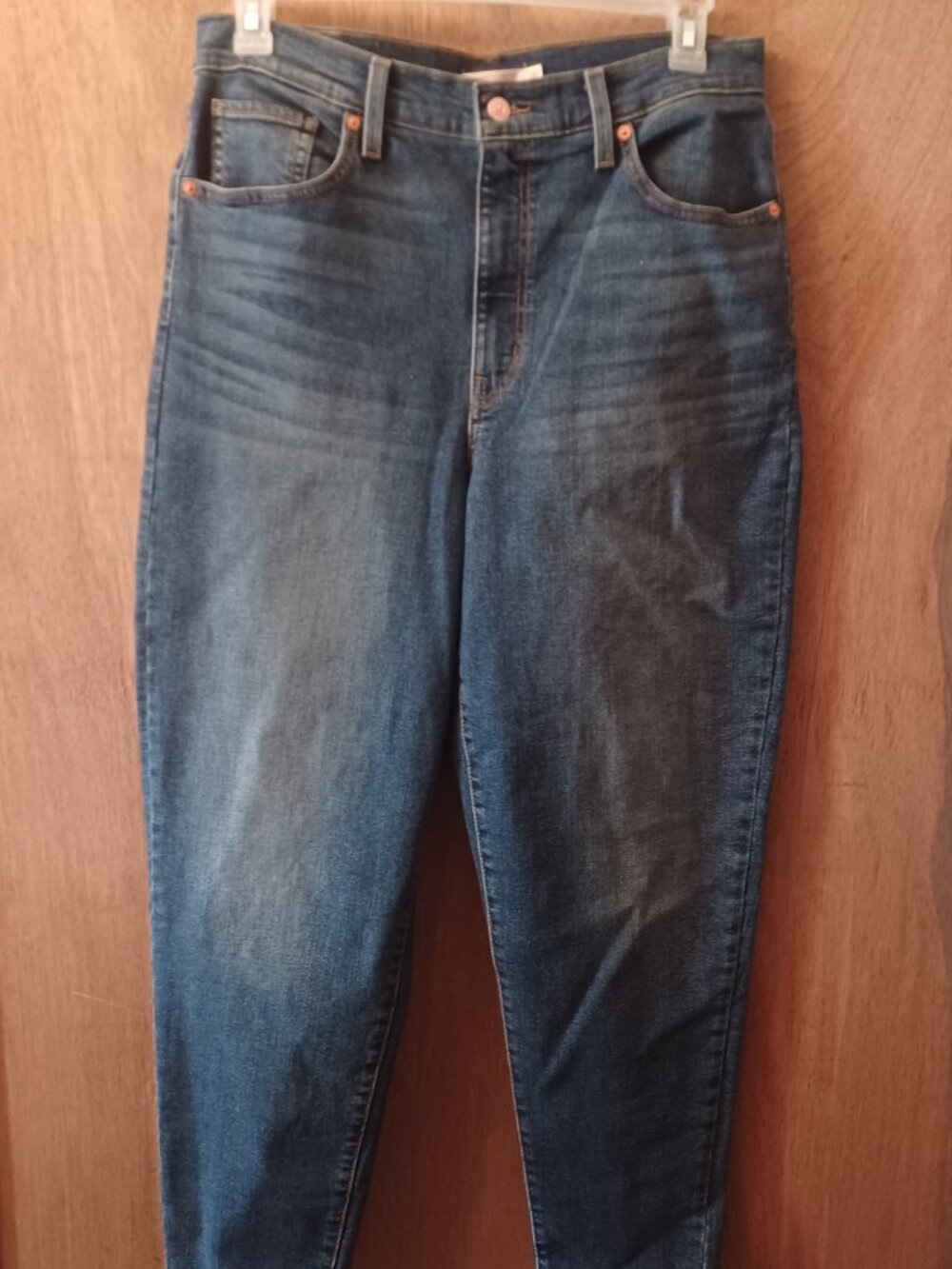 Levi's Women's High- Waisted Mom Jeans Blue Denim